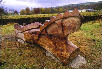Link to larger image: In the Picture (detail), Richard Caink, 1997 Irwell Sculpture Trail, Chatterton, Lancs Photo: Dave Clark/Folly Pictures