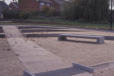 The Spacemakers' public space (materials: precast concrete and bound gravel), Hartcliffe, Bristol. Landscape Architect, Loci Design, 2004. Photo: Loci Design.